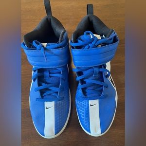 Big boys football/baseball cleats size 6.5